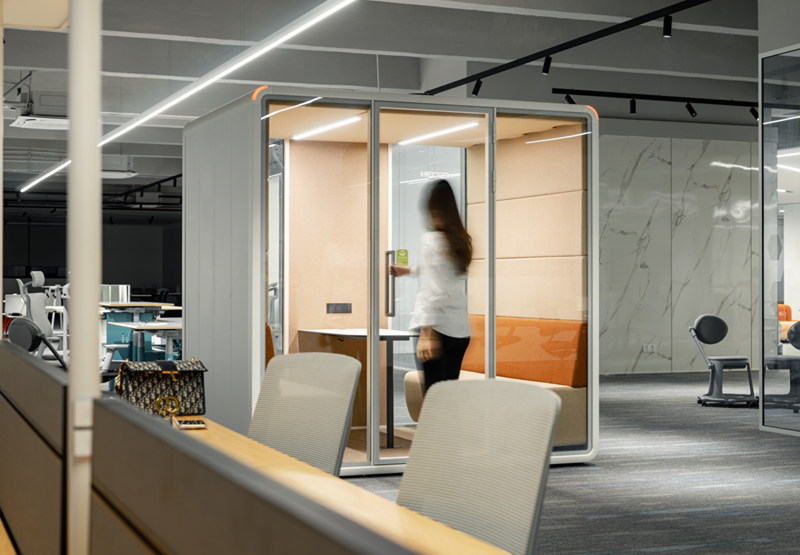HECOR office pods safeguard women's power in the office